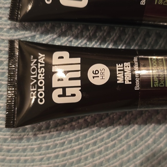 REVLON BRAND WOMEN'S COLORSTAY GRIP 16 HOURS MATTE PRIMER BUNDLE OF 2 - Picture 3 of 5